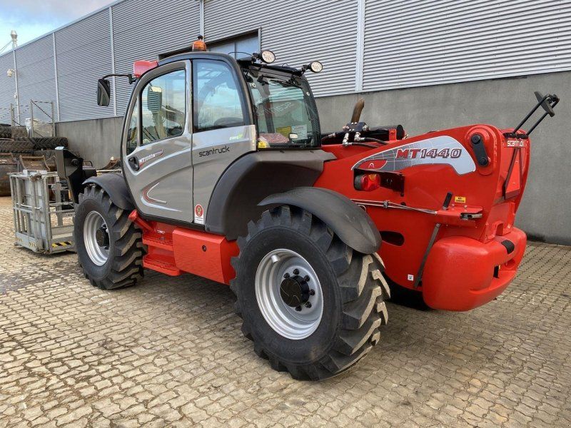 Manitou MT1440A ST3B