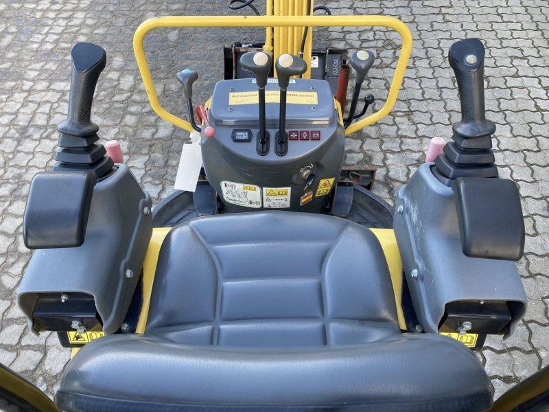 Yanmar VIO12