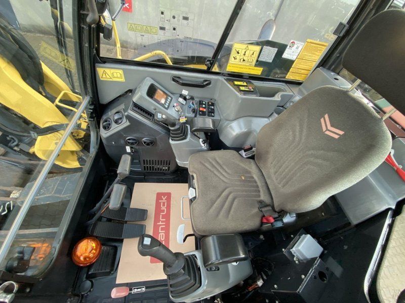 Yanmar VIO80-1A