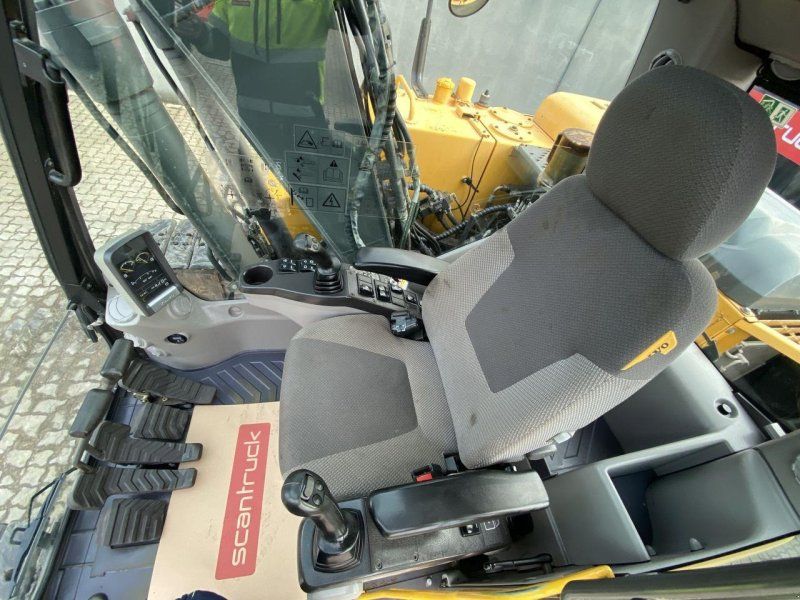 Volvo EC140