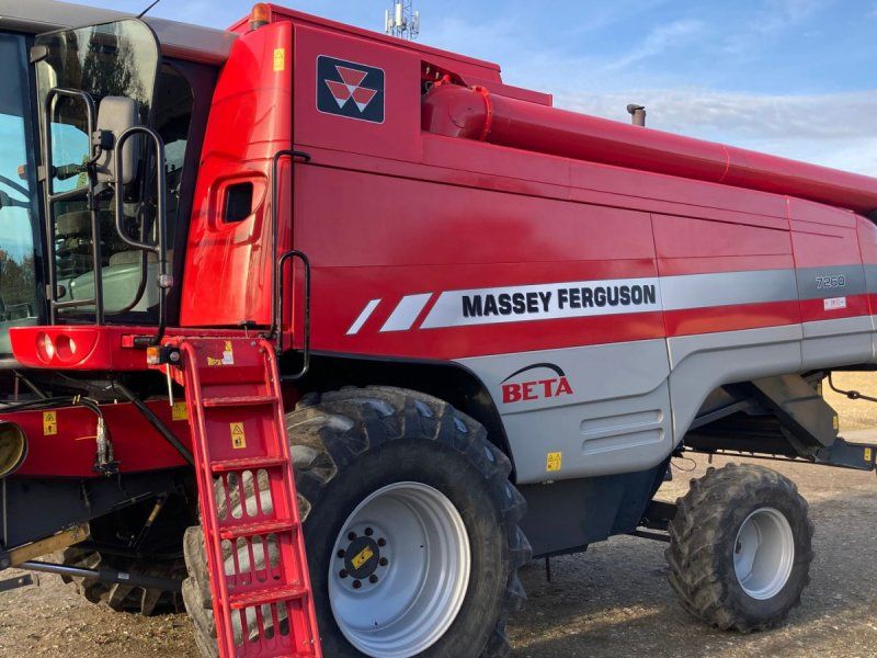Massey Ferguson 7260