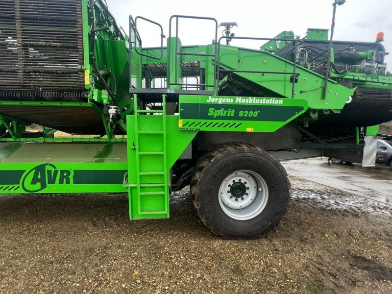 AVR SPIRIT 9200