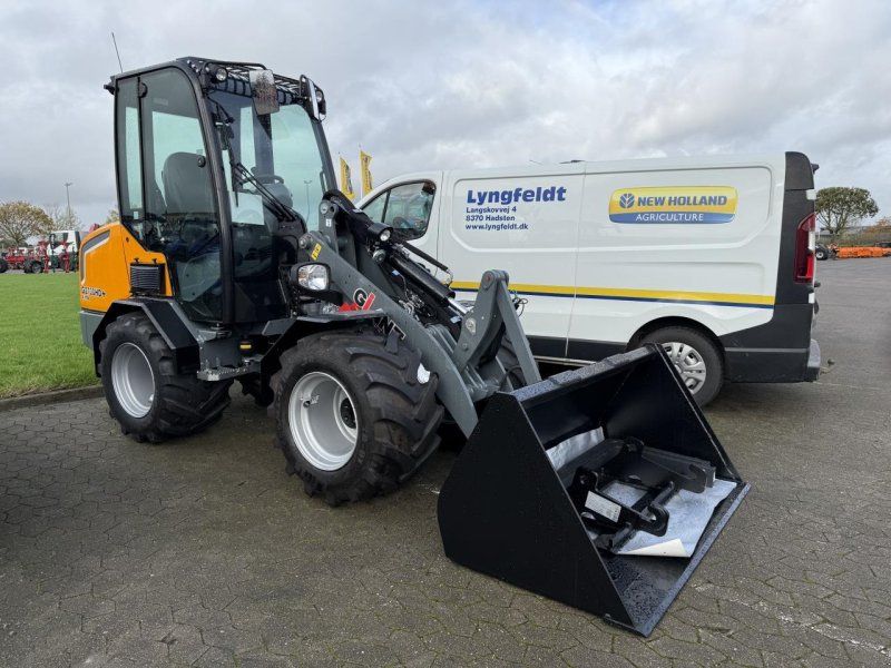 Giant G2700 X-TRA HD PLUS