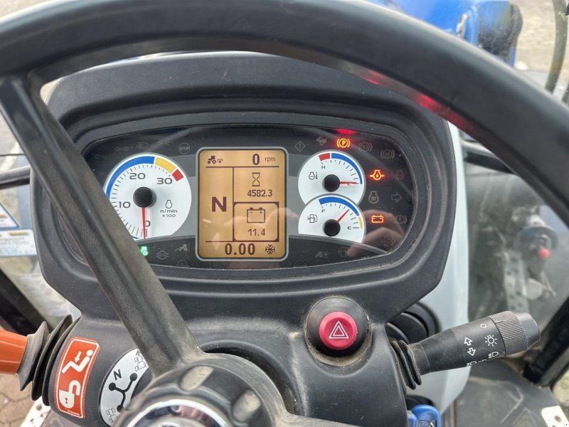 New Holland T4.85 DUAL COMMAND