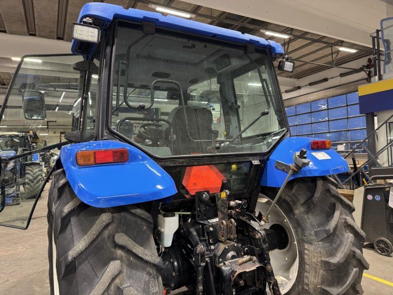 New Holland TL90A