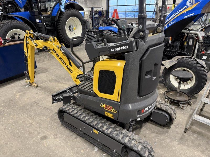New Holland E12D VARIO