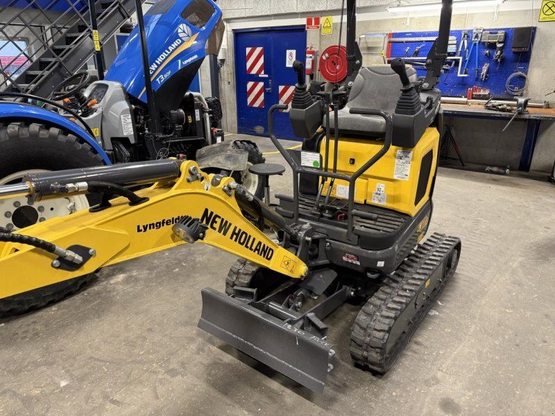 New Holland E12D ROLL-BAR AG