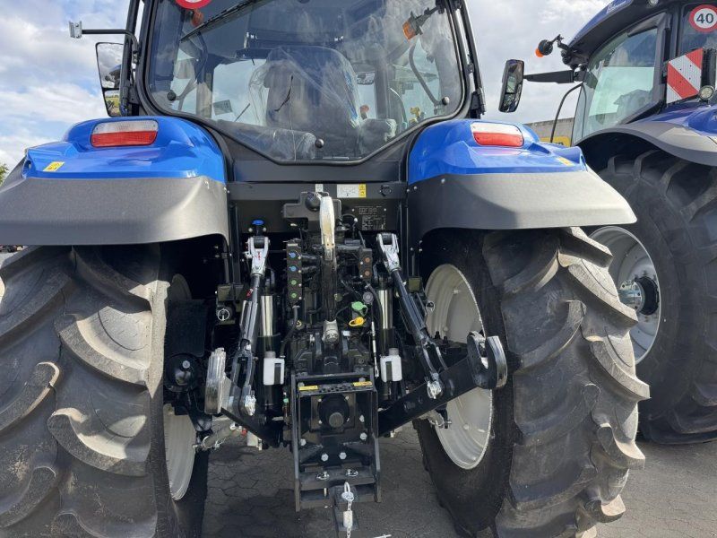 New Holland T6.145 EC STAGE V