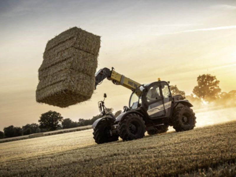 New Holland TH7.42 STAGE V-145HP