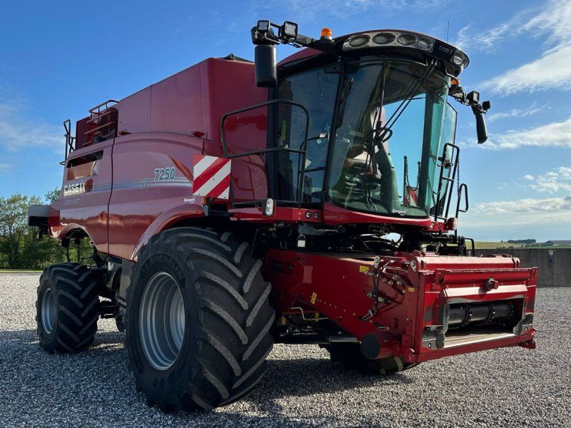 Case IH AXIAL-FLOW 7250