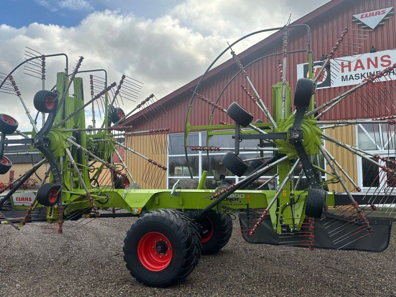 Claas Liner 4800 Business