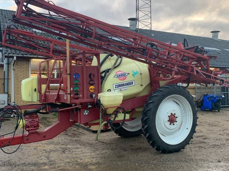 Hardi Commander 2800 2800 liter / 24 mtr LPY