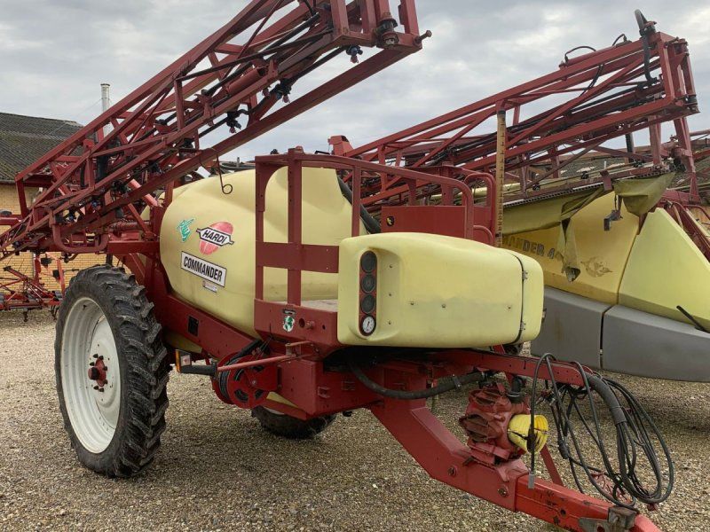 Hardi Commander 2800 2800 liter / 24 mtr LPY