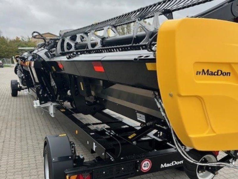 MacDon FD241