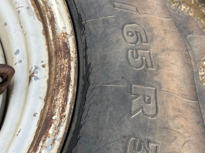 Michelin 540/65R30