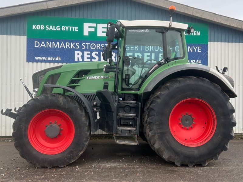 Fendt 824 Vario SCR Profi Plus