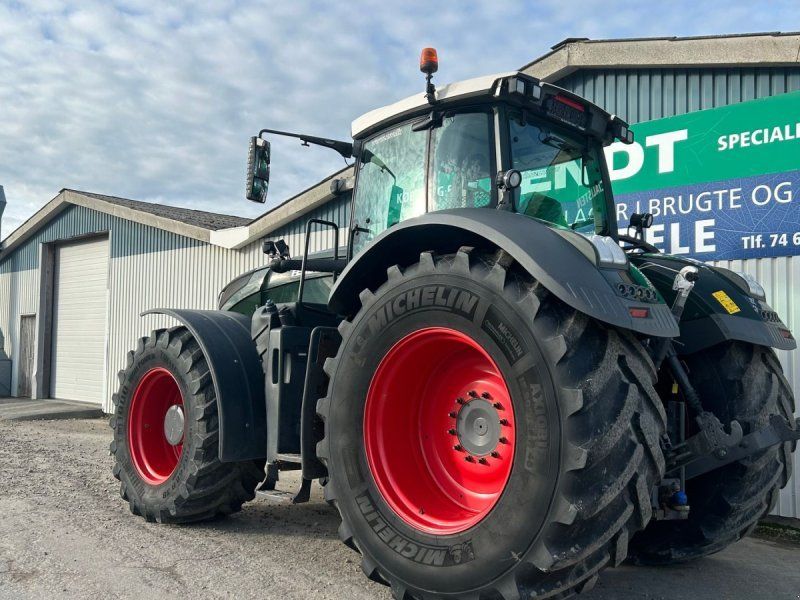 Fendt 1046 Vario S4 Profi Plus