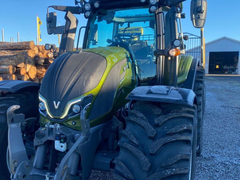 Kronos 150 4WD +valtra N 175+ 10 kran