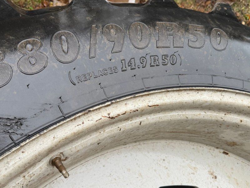 380/90R50 og 380/85R34