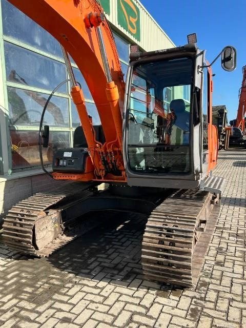 Hitachi ZX 130