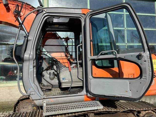 Hitachi ZX 130