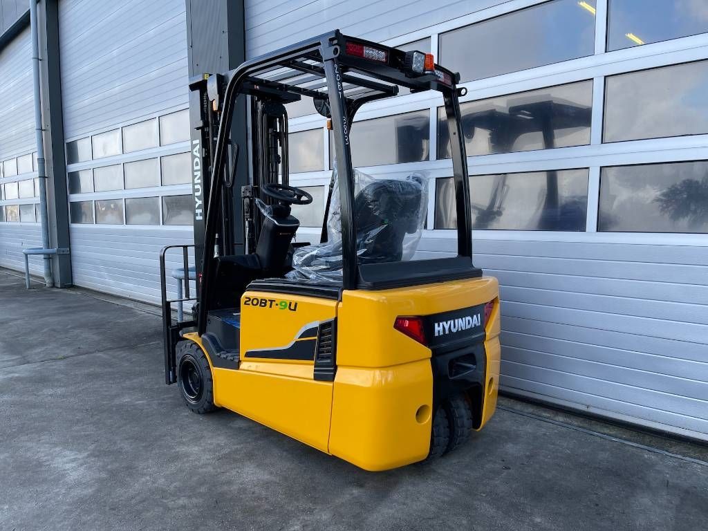 Hyundai 20BT-9U 2 TON ELEKTRISCHE HEFTRUCK 2000KG 4.7M TRI