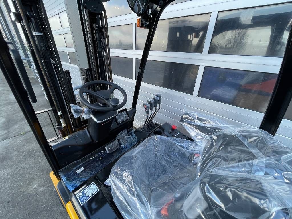 Hyundai 20BT-9U 2 TON ELEKTRISCHE HEFTRUCK 2000KG 4.7M TRI