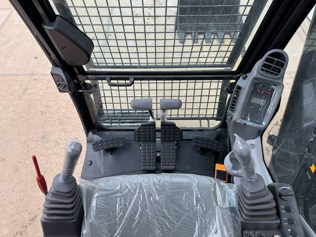 Hitachi ZX140H-GI - New / Isuzu Engine