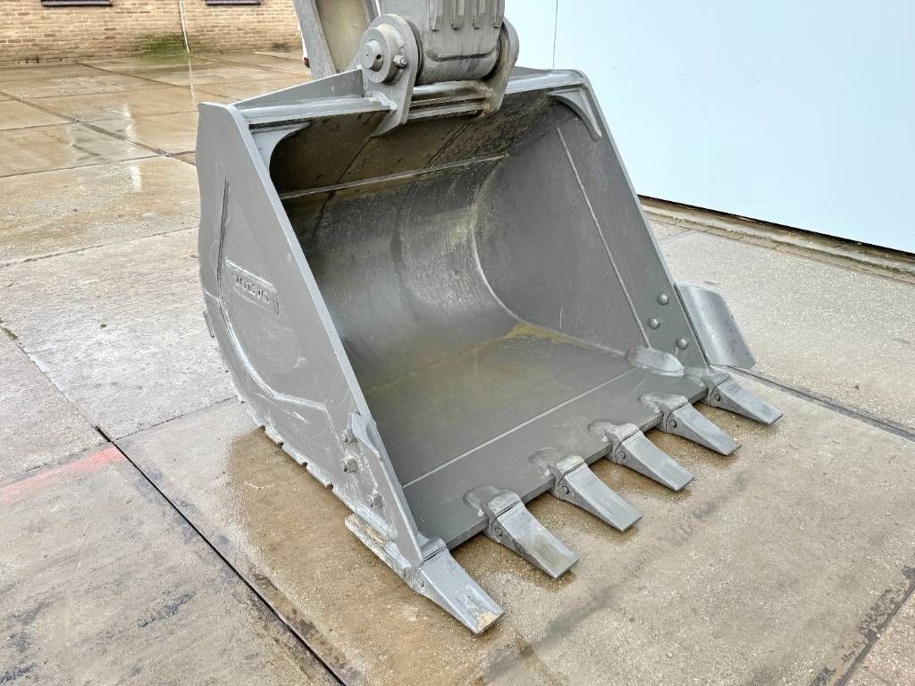 Volvo EC220D - New / Unused / 2025 Model