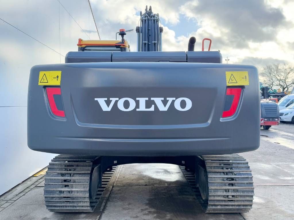 Volvo EC220D + Maxx 2000 Hammer New / Unused / 2025 Mode