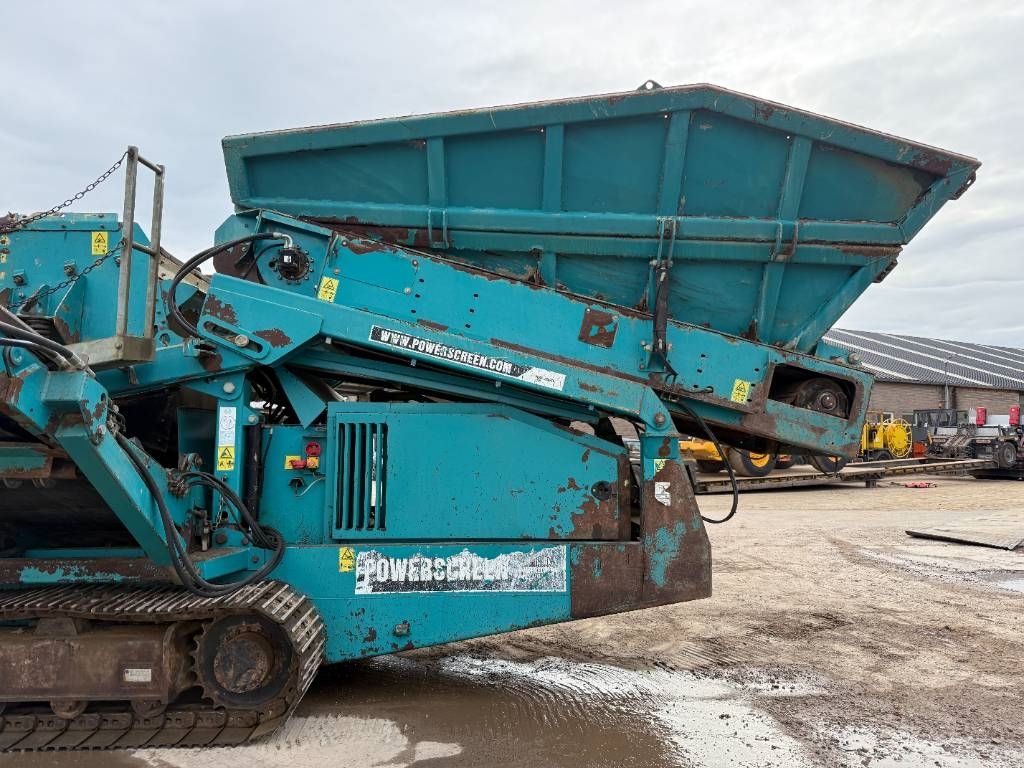 PowerScreen Warrior 1400 - Caterpillar Engine / 3 Conveyors