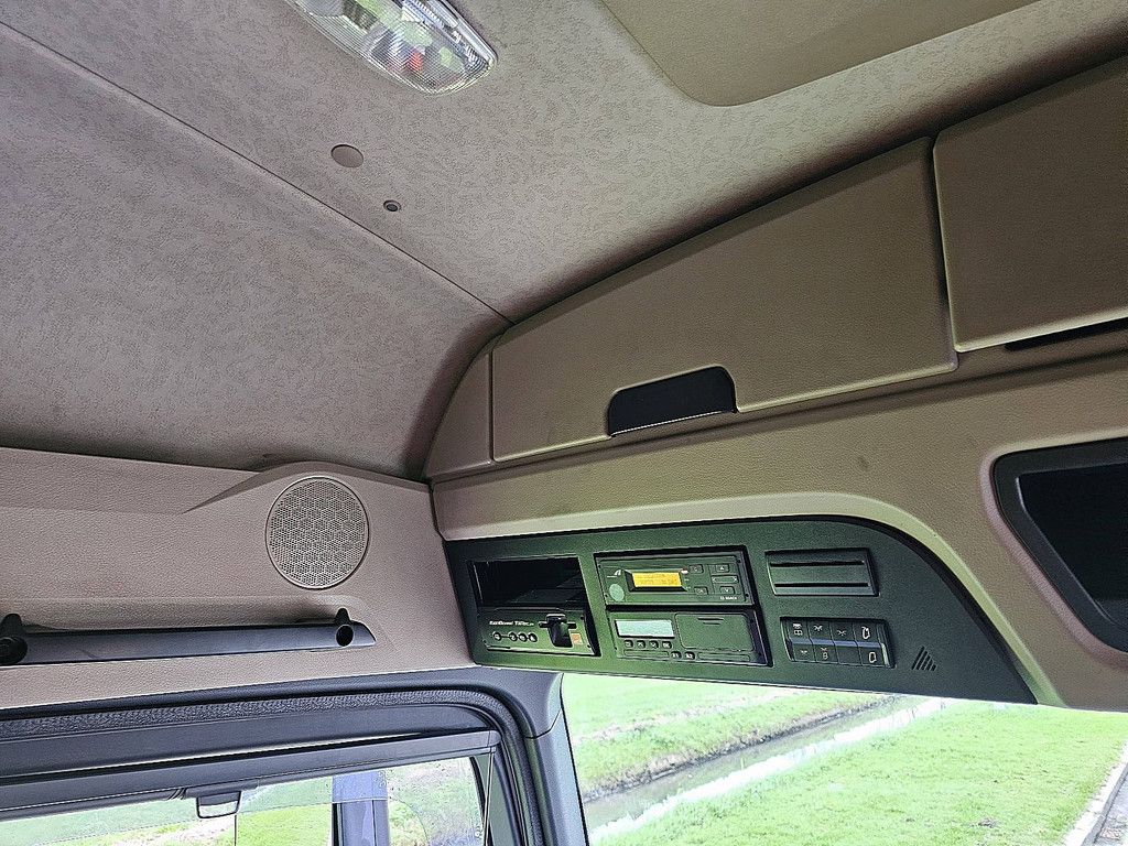 MERCEDES-BENZ ACTROS 1840 str.sp. 230 skirts