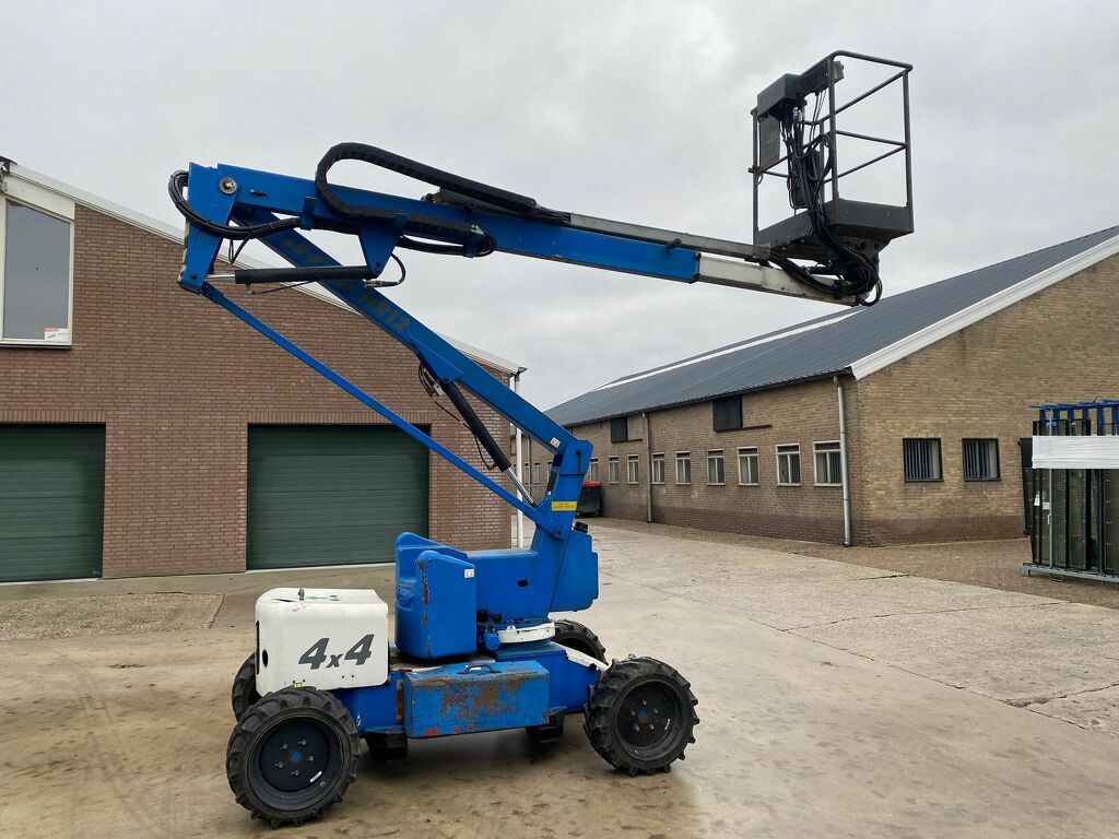 Niftylift hr12 2011