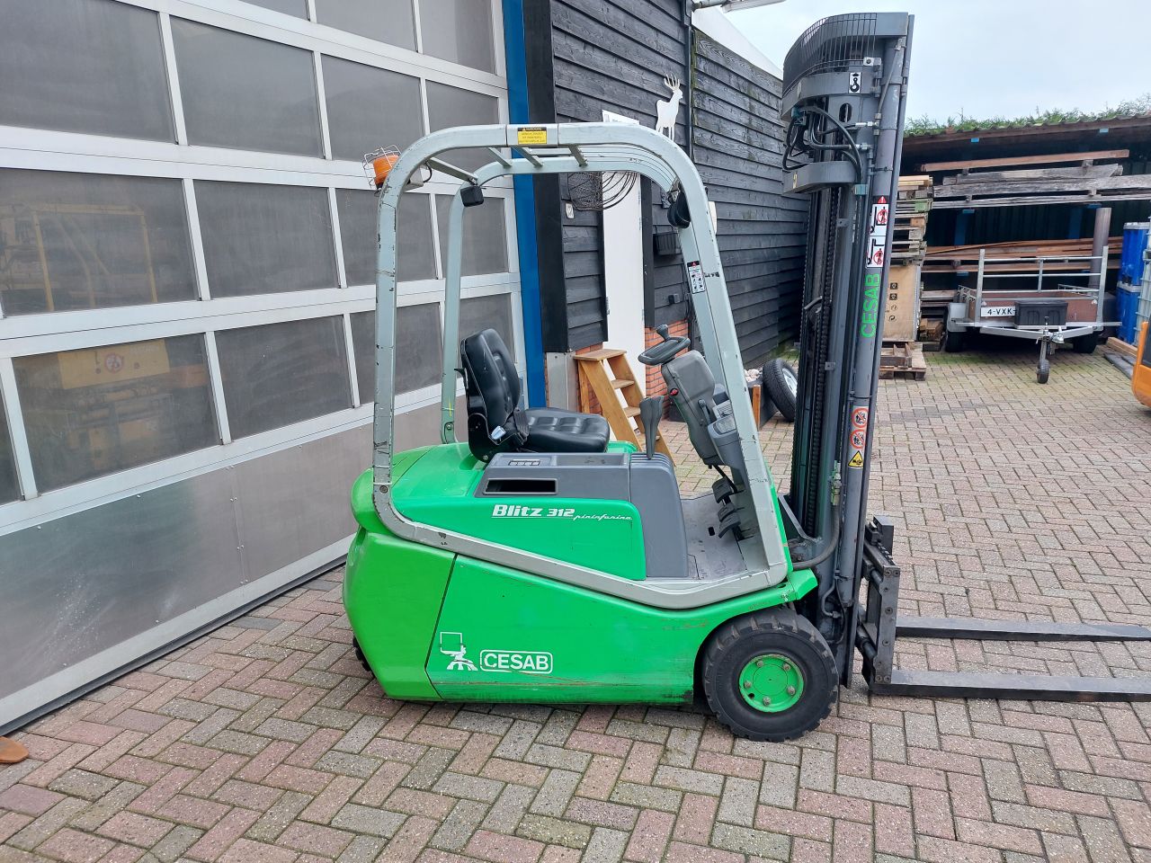 Cesab blitz 312 triplex sideshift