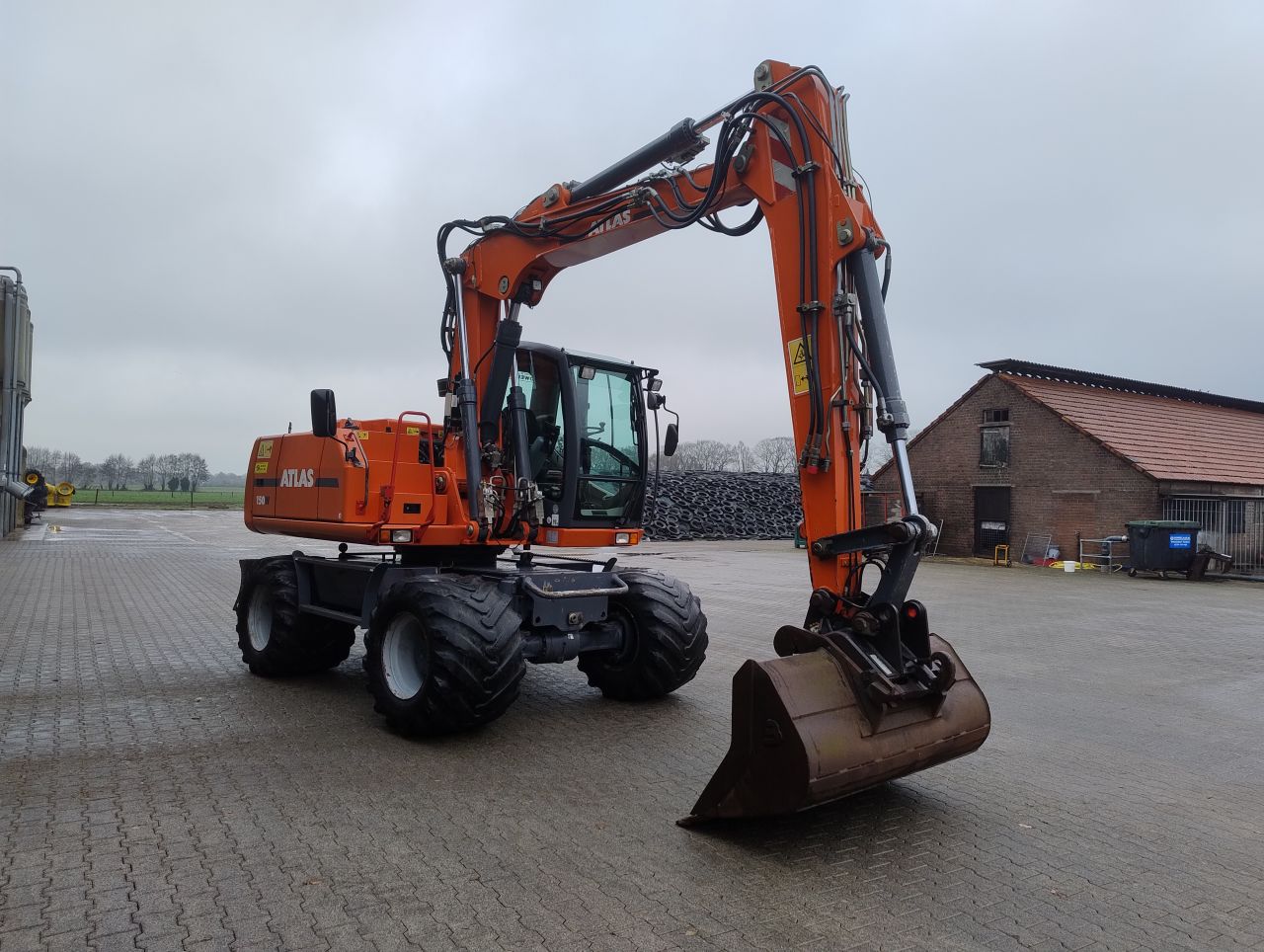 Atlas w150 mobiele bandenkraan