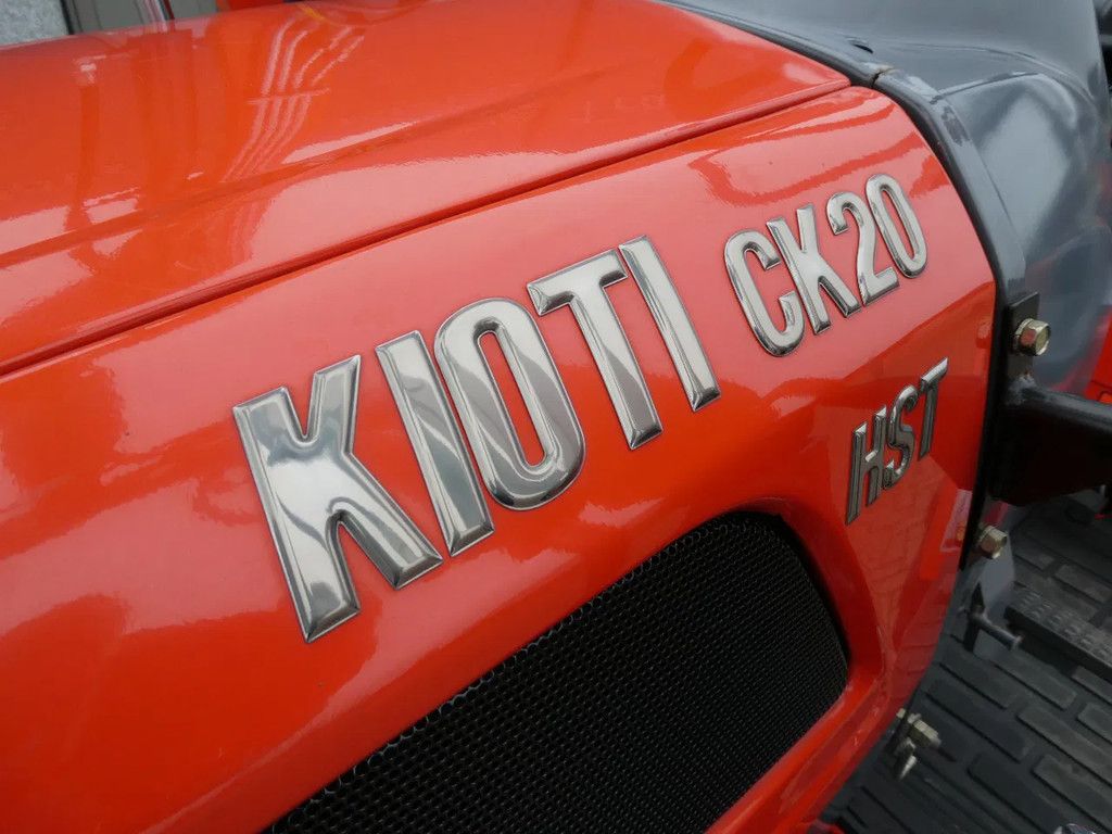 Kioti CK20 4wd HST / 0412 Draaiuren / Voorlader