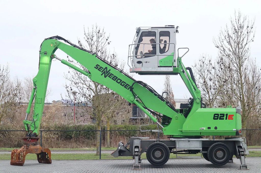 Sennebogen 821E | 821 E | SORTING GRAB | DOZERBLADE | GREAT CONDITION