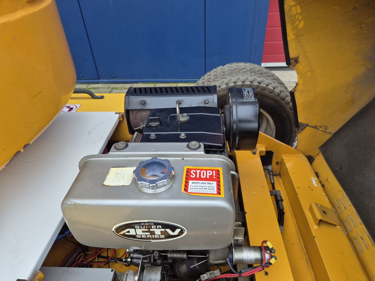 NIFTYLIFT HR12 HYBRIDE KNIKARM HOOGWERKER BOUWJAAR 2015