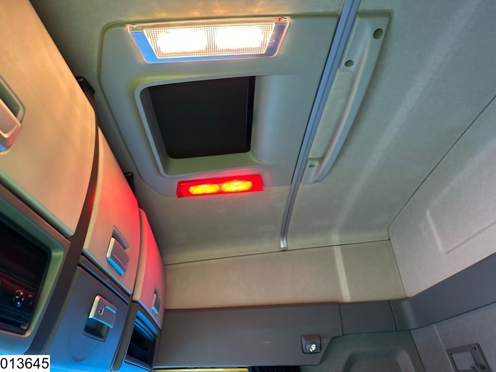 Renault T 460 EURO 6, Hydraulics