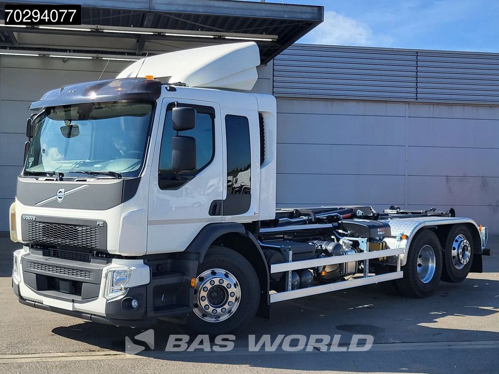 Volvo FE 320 6X2 NEW HIAB 21Tons Abrollkipper Lift+Lenkachse Automatic Euro 6