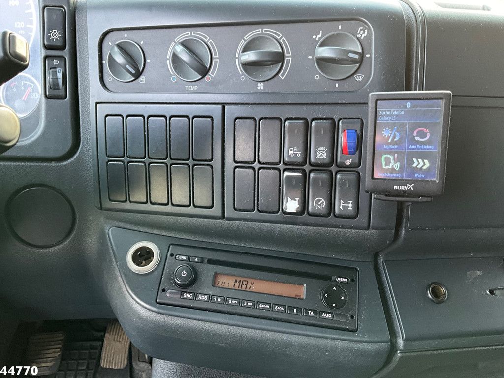 Man TGL 12.250 Palfinger haakarmsysteem