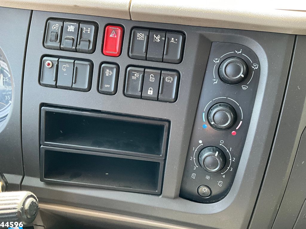 DAF FA LF 250 Euro 6 Palfinger 6,5 Tonmeter laadkraan