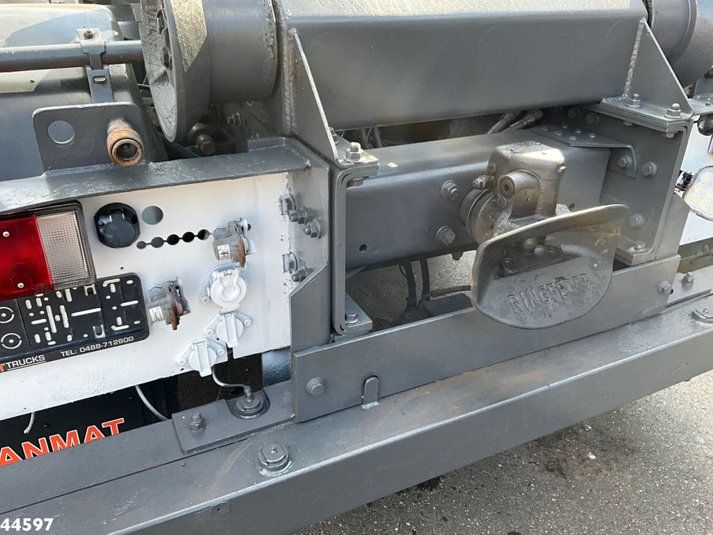 DAF FAX 85 CF 360 8x2 Euro 5 Hiab 16 Tonmeter laadkraan