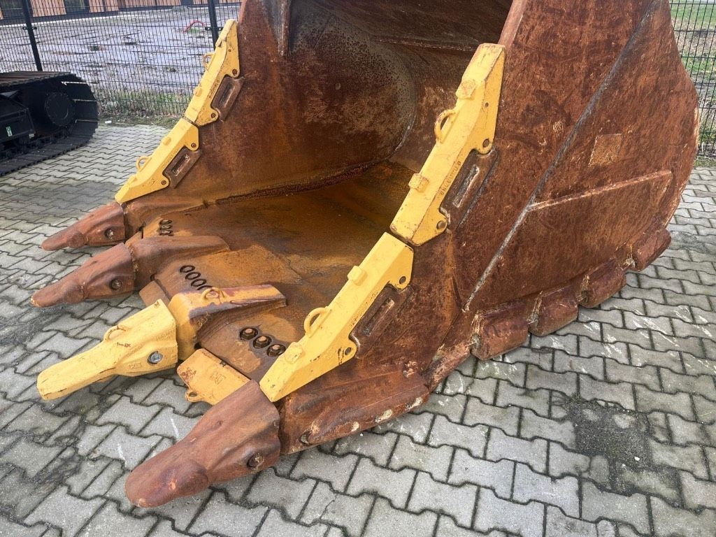 CAT 390 JC-linkage Extreme Duty Bucket