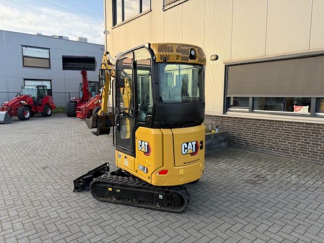 Caterpillar 3018 Next Gen Bj2022 1455u 2T minigraver minikraan