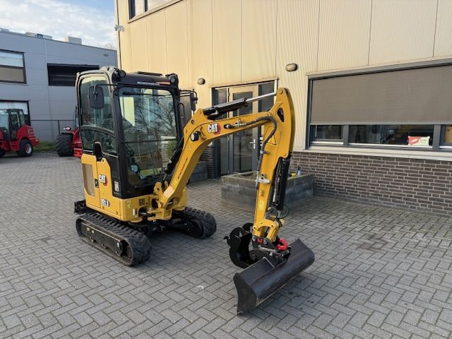 Caterpillar 3018 Next Gen Bj2022 1455u 2T minigraver minikraan