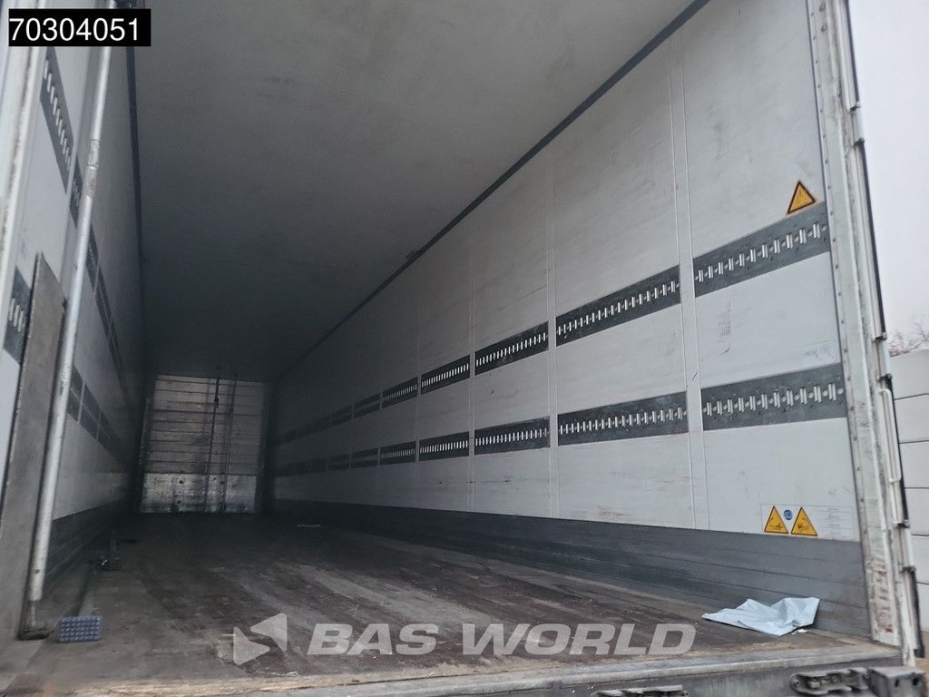 Schmitz SCB*S3B Lifting Axle