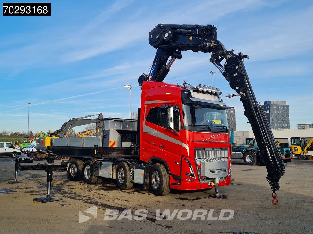 Volvo FH16 FH16 650 8X2 Tractorhead HMF 7020K-RCS Crane + Fly-Jib Lift+Steering Axle Navi ACC