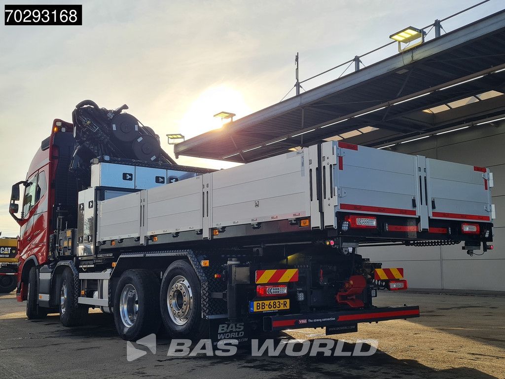 Volvo FH16 FH16 650 8X2 Tractorhead HMF 7020K-RCS Crane + Fly-Jib Lift+Steering Axle Navi ACC