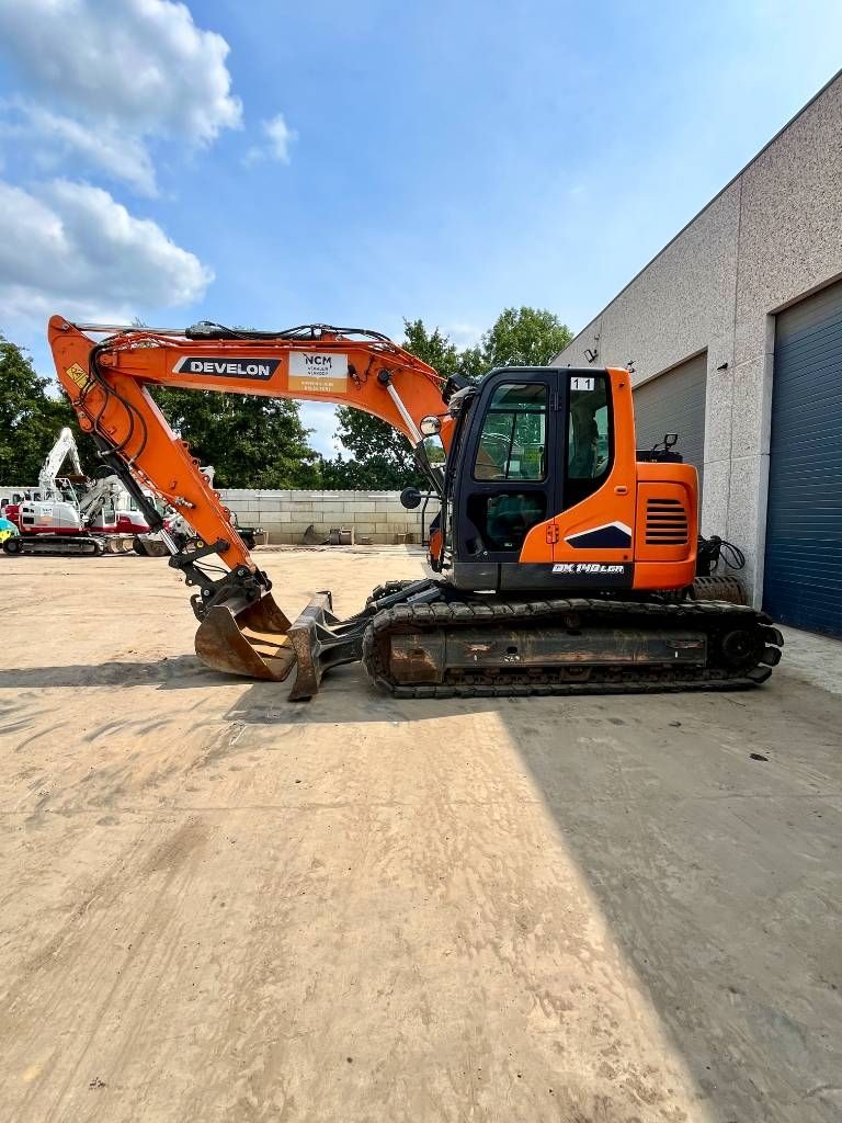 Develon DX 140 LCR-7